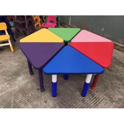 Modüler Anaokulu Etkinlik ve Grup Çalışma Masası